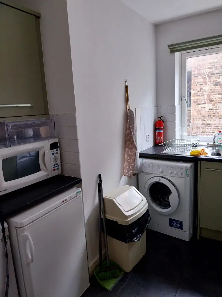 Flat Clerk Street in City of Edinburgh