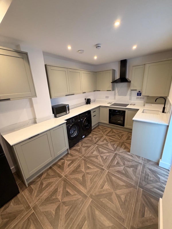 Room Stanley Street in Heywood