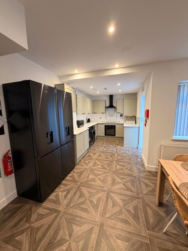 Room Stanley Street in Heywood