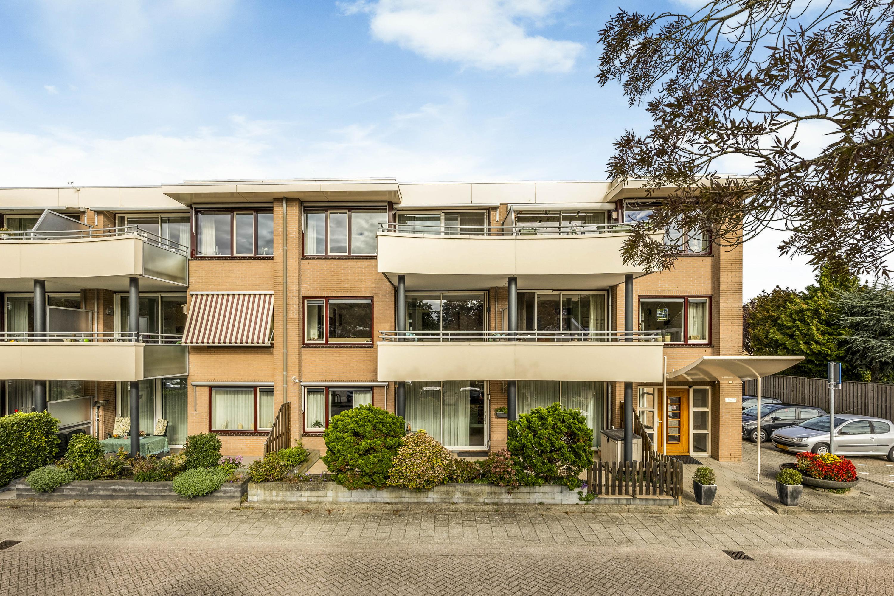 Appartement Hoefbladstraat 25 in Nieuw-Vennep