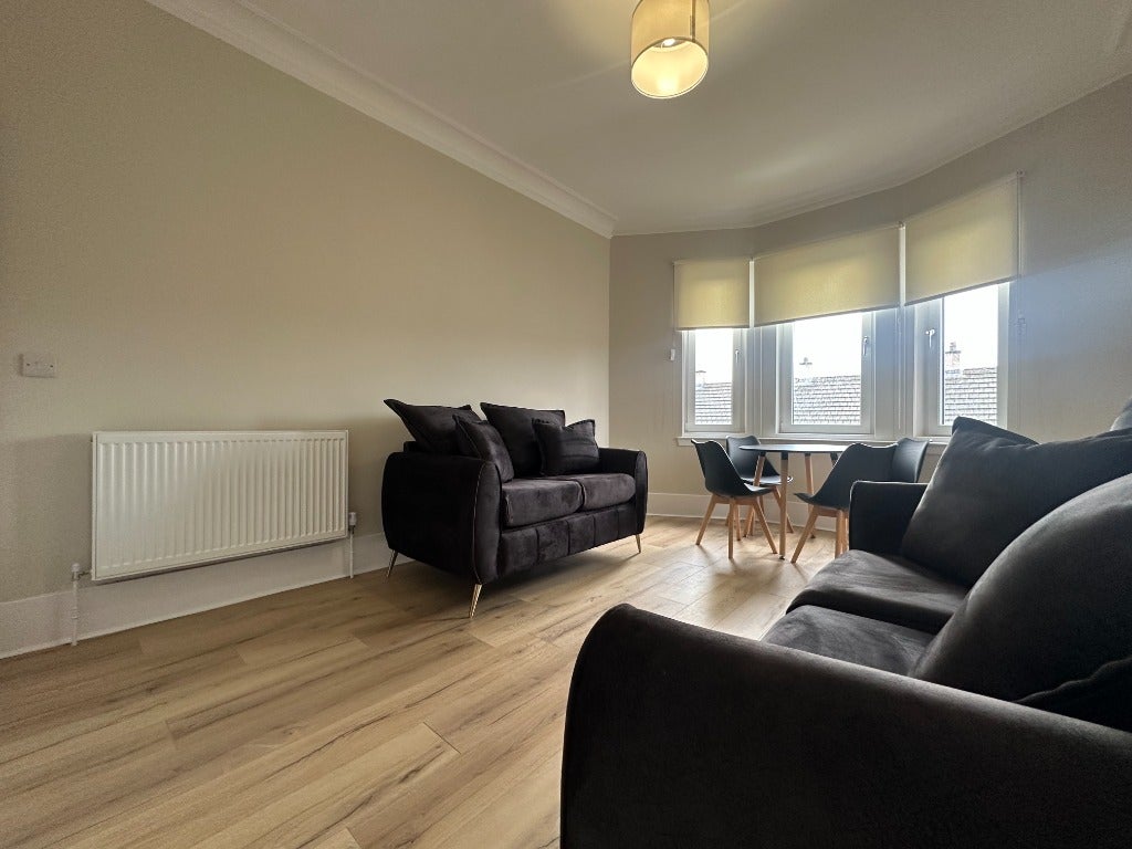 Flat George Street in Paisley