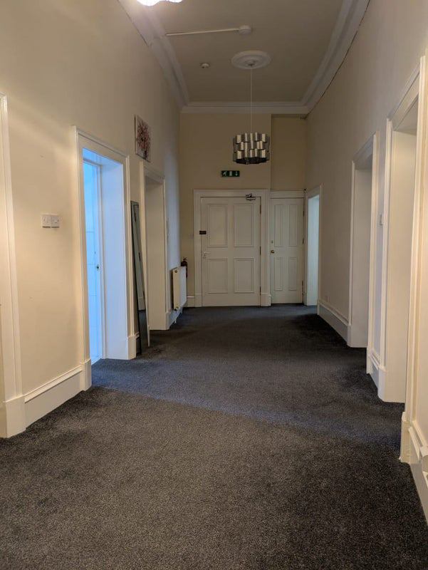 Flat Sauchiehall Street in Glasgow
