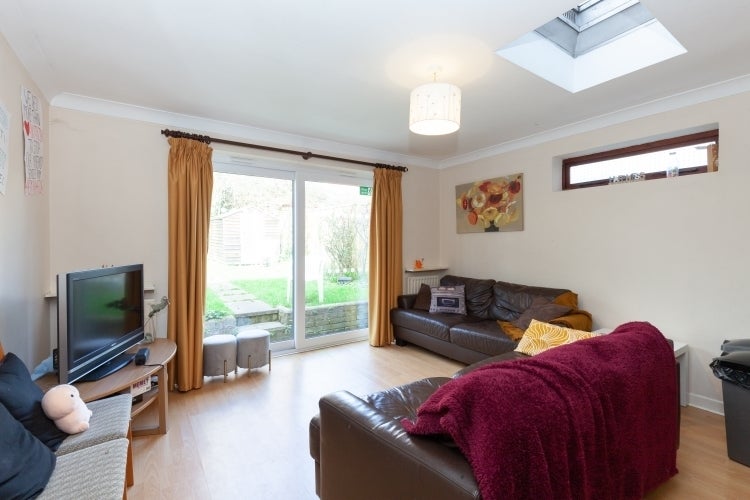 Room Horwood Close in Oxford