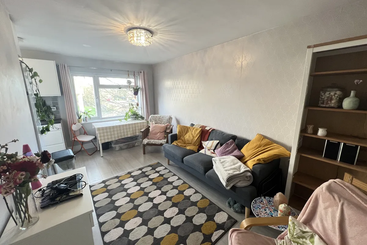 Flat Elizabeth Way in Harlow