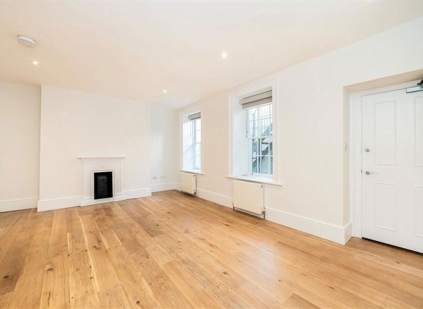 Flat Manchester Street in City of Westminster