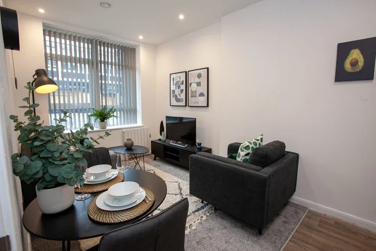 Flat Churchgate in Bolton