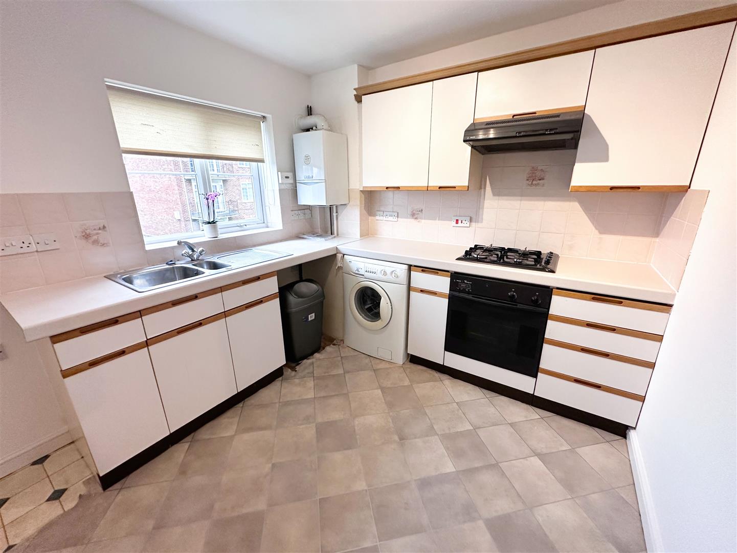 Flat Hastings Road in Rother