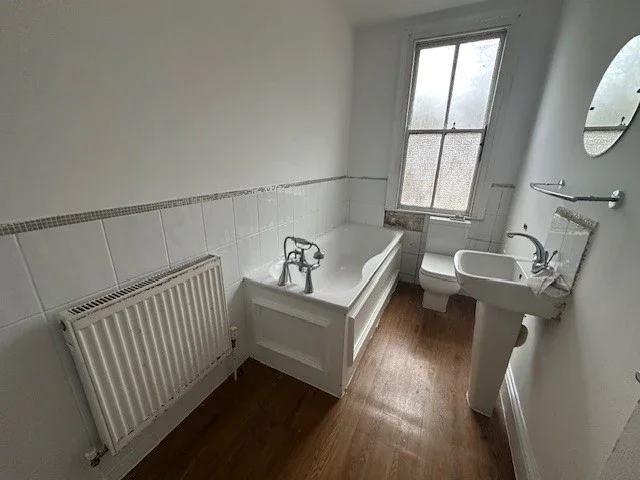 House Vicarage Lane in Northampton