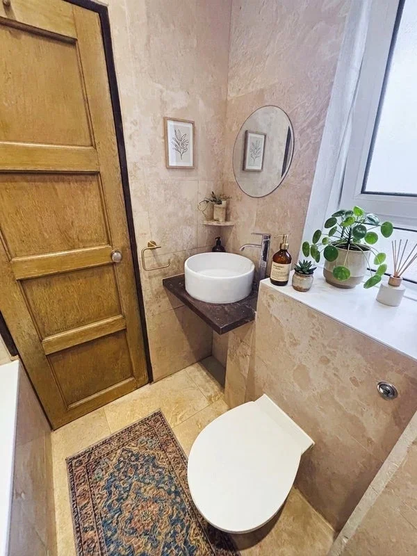 Room Wiltshire Close in Greater London