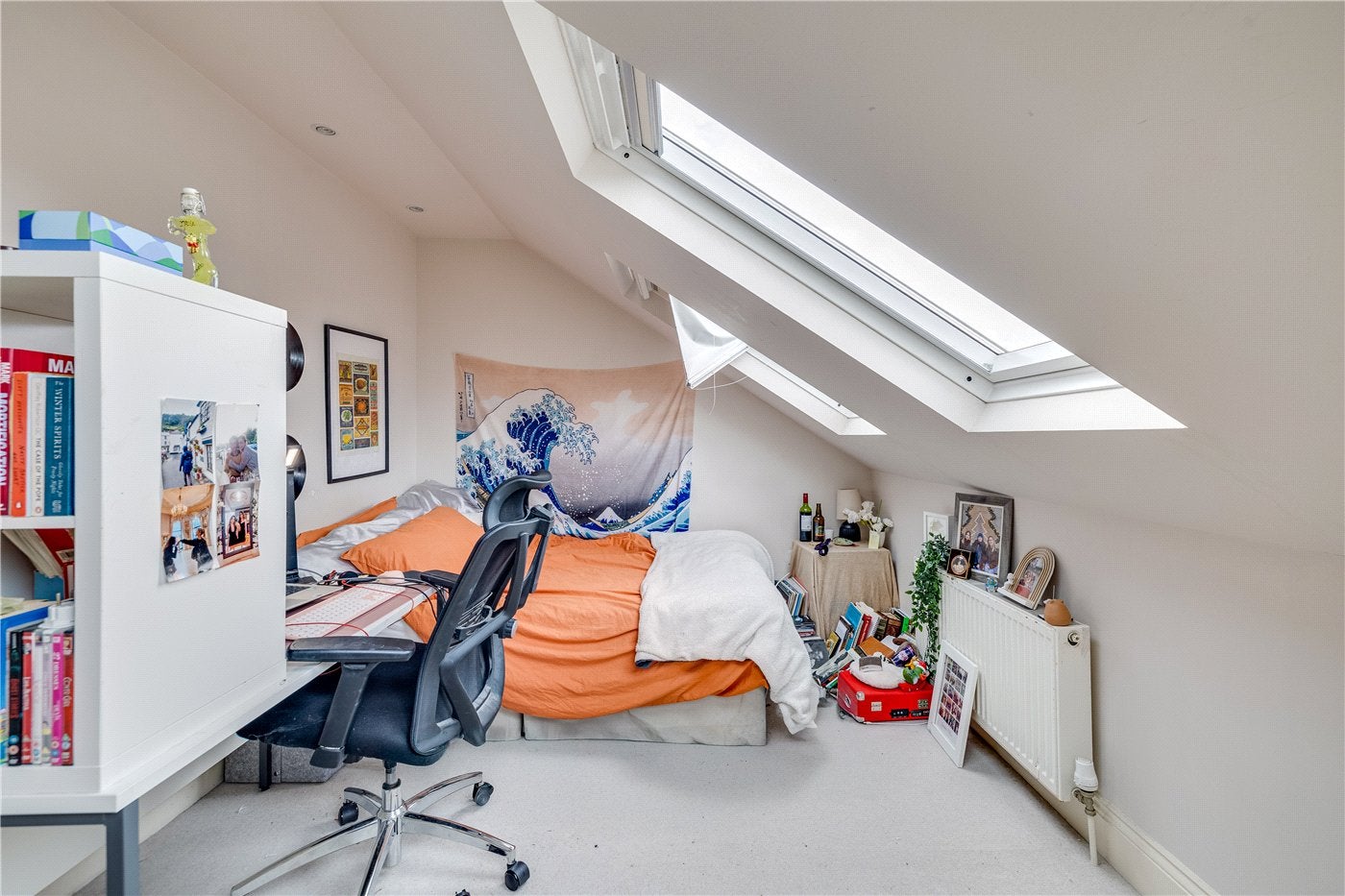 Flat Lillie Road in Greater London