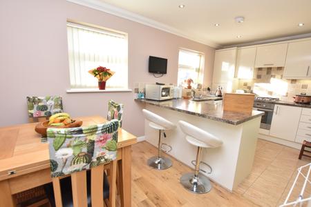 Flat Belle Vue Road in Saltash