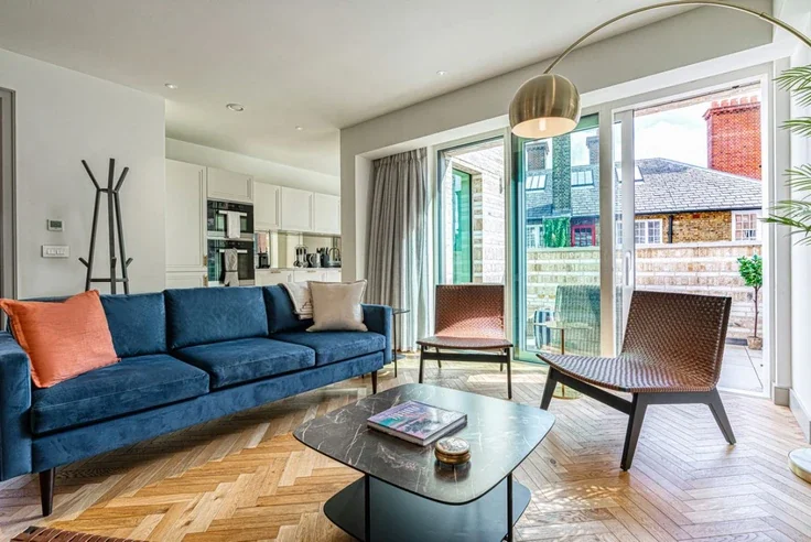 Flat Strutton Ground in City of Westminster