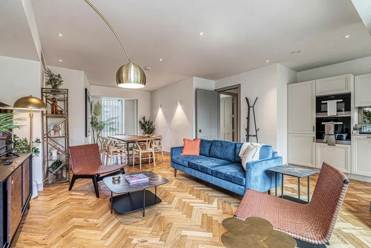 Flat Strutton Ground in City of Westminster
