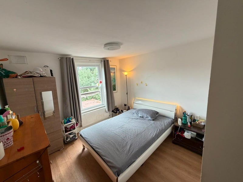 Room Malta Road in Greater London
