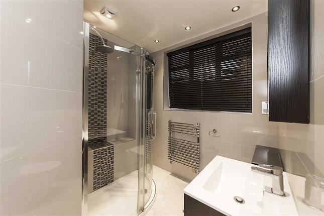 Room Cleveland Gardens in City of Westminster