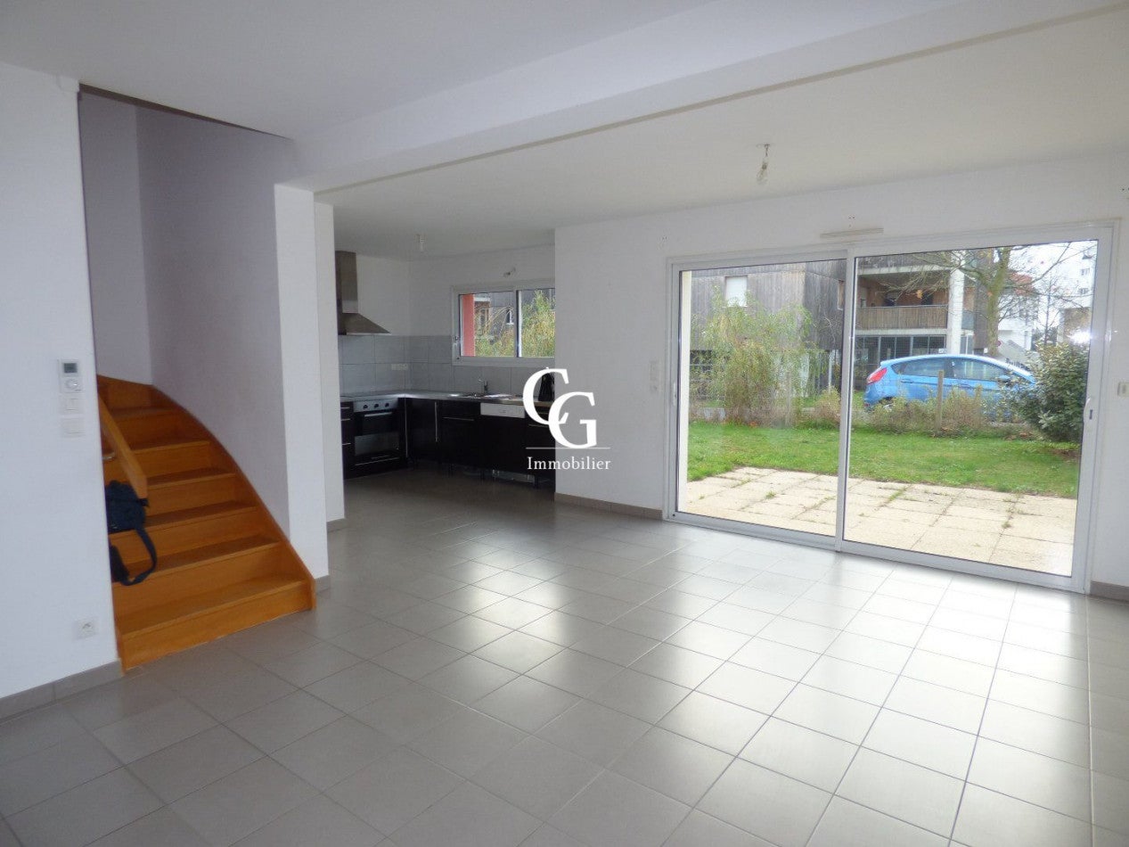 House Rue Docteur Albert Schweitzer in Saint-Herblain