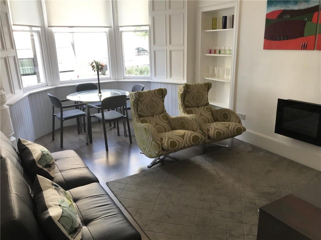 Flat Perth Street in City of Edinburgh