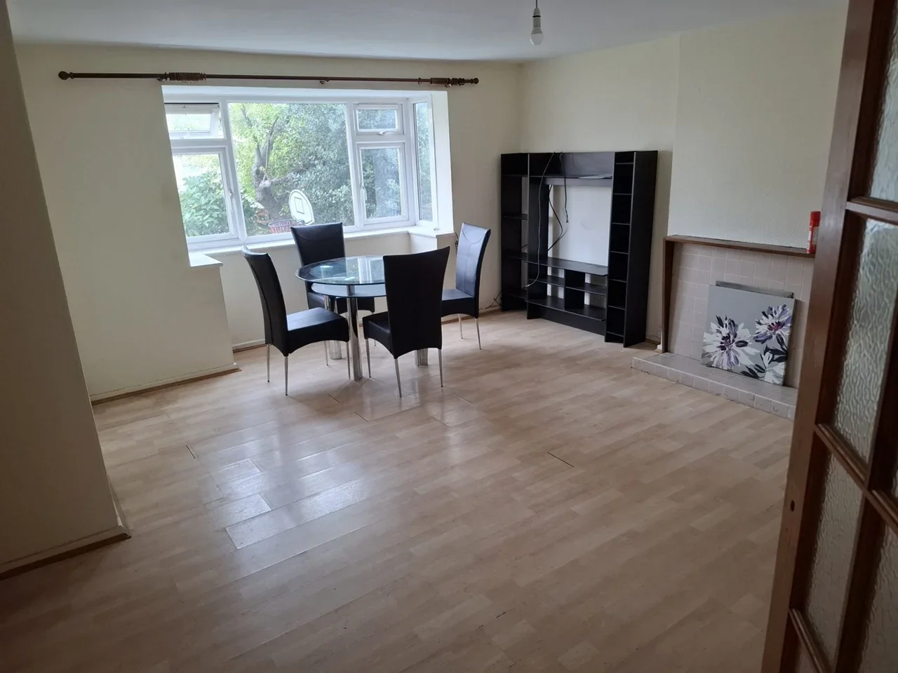 Flat Richmond Road in Greater London