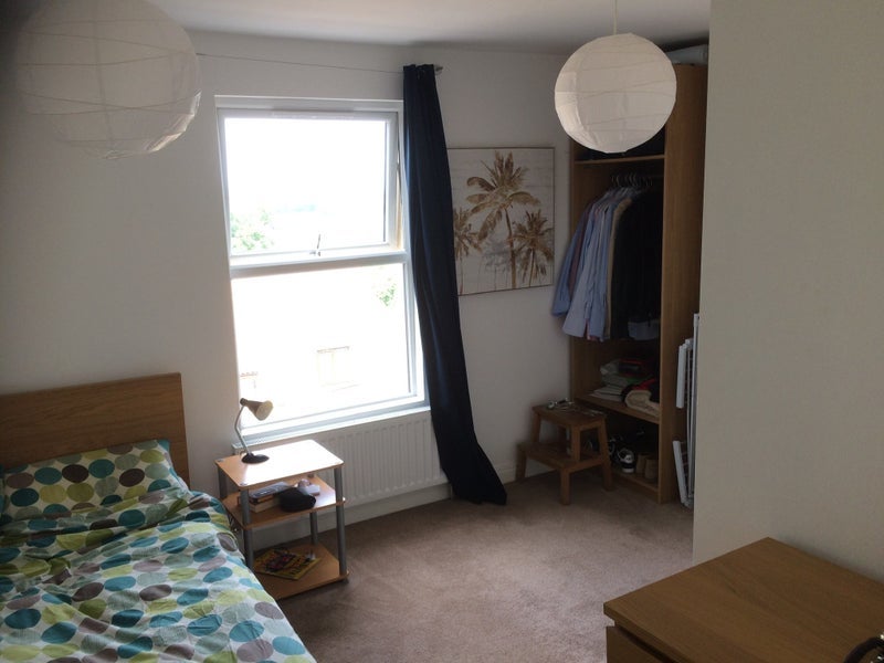 Room Hillside Street in Bristol