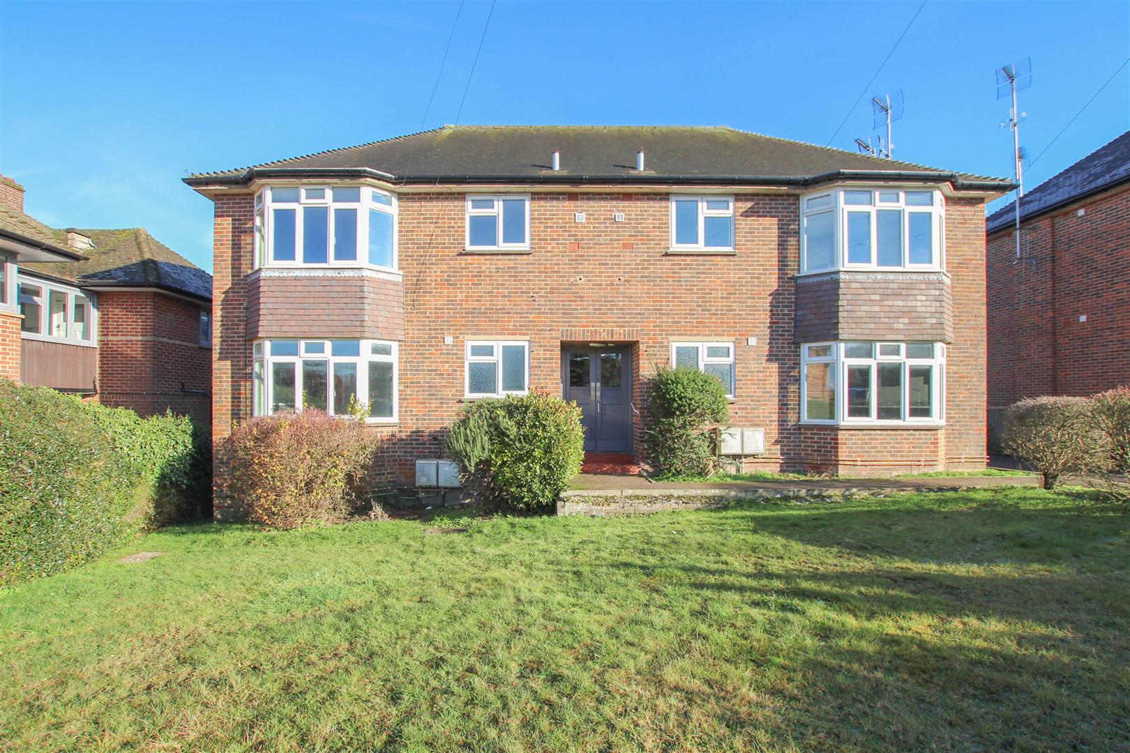 Flat Gibson Close in Uttlesford