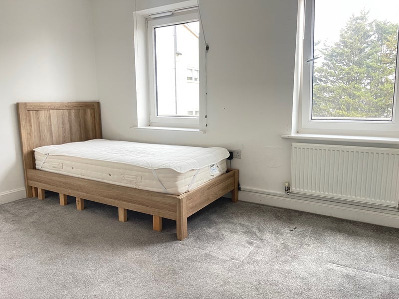 Room Bowhill Way in Harlow