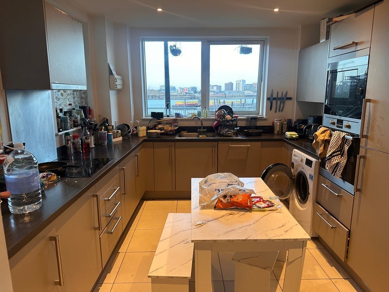 Room Bessemer Place in Greater London