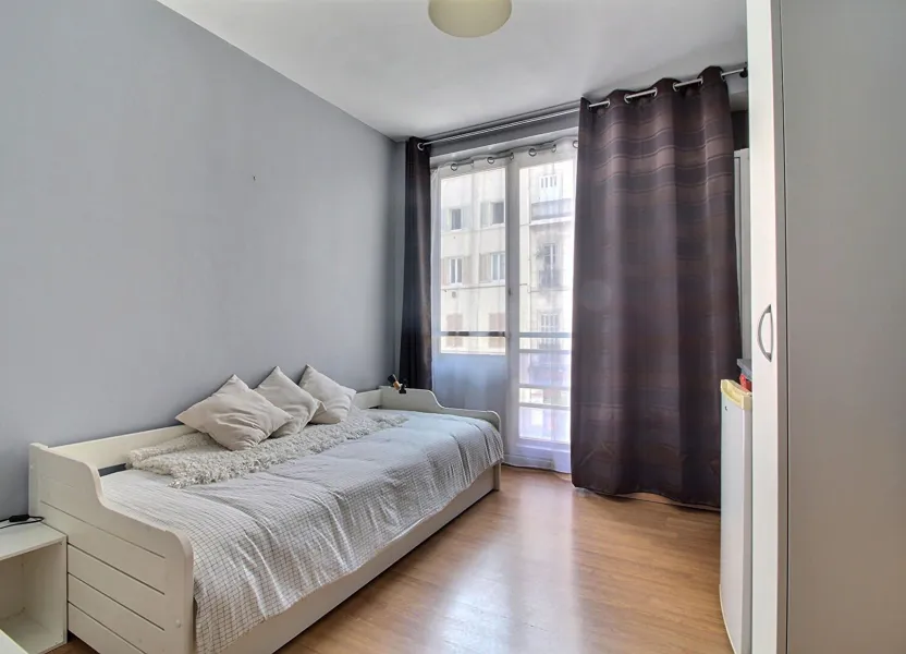 Chambre Place Castellane à Marseille