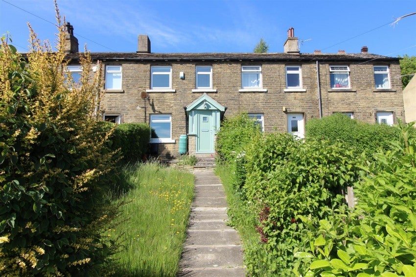 House Ashbrow Road in Kirklees