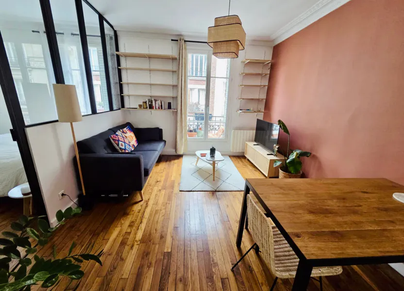 Appartement Rue Francœur à Paris