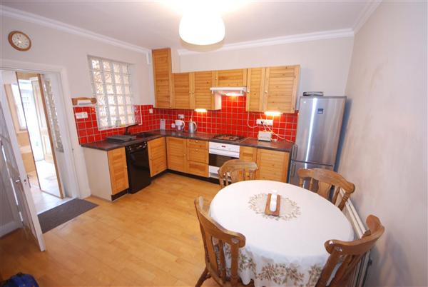 Room Marne Street in City of Westminster