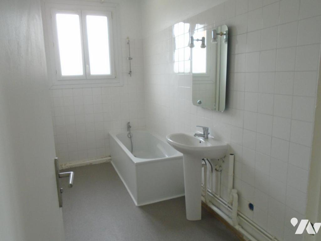 Appartement Esplanade de la Paix à Caen