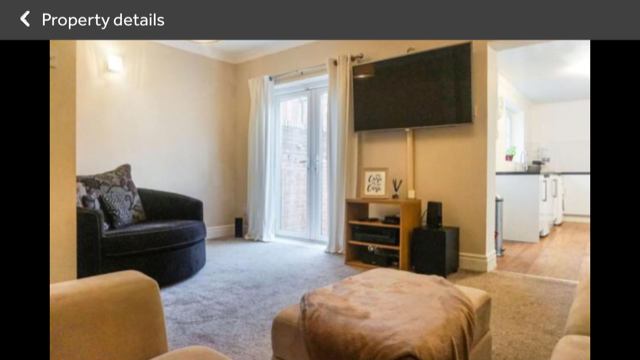 Room Chetwynd Street in Liverpool