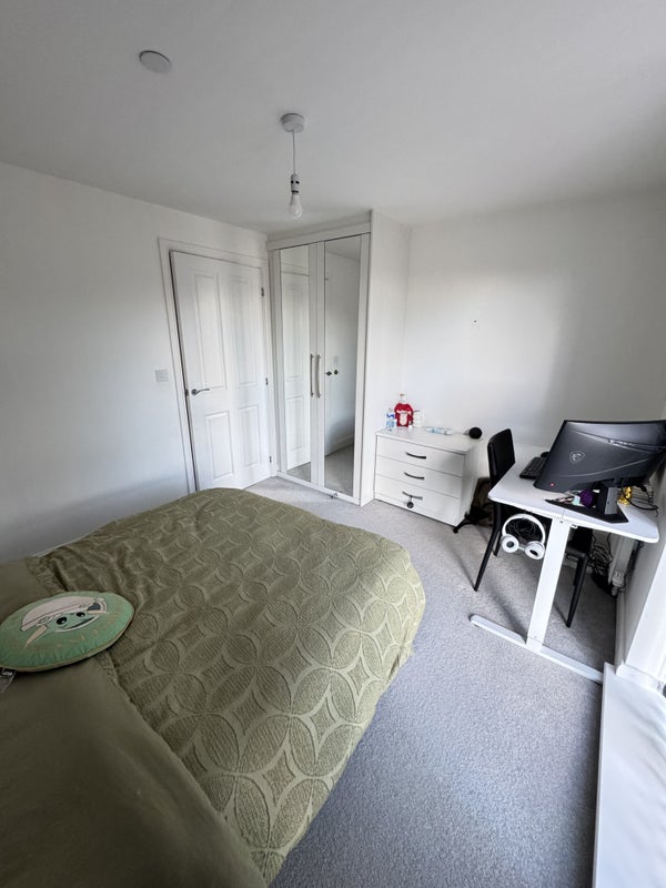Flat Berrington Walk in Birmingham