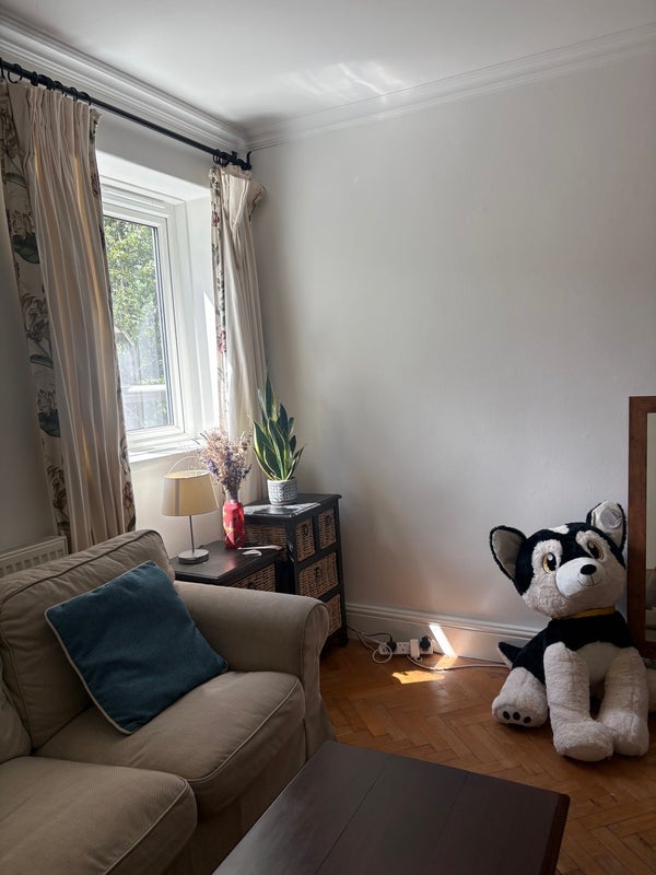 Room St. John's Drive in Greater London