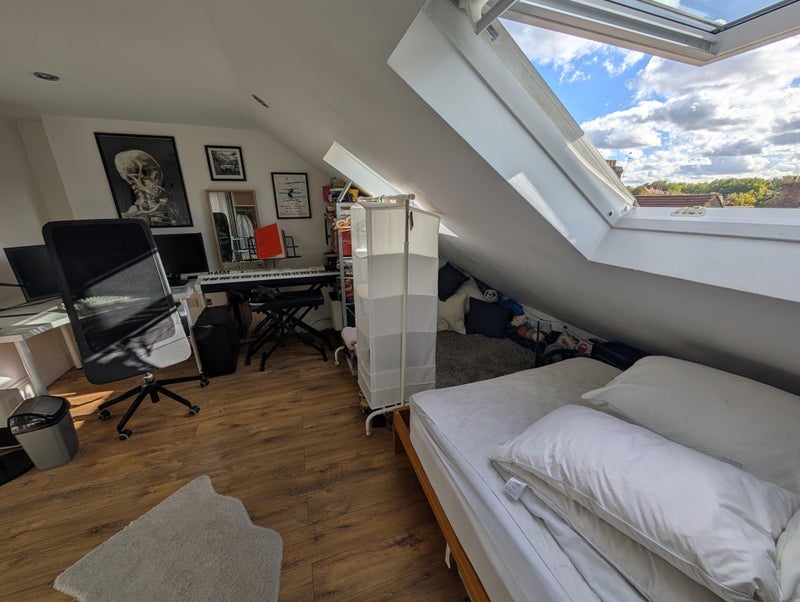 Room Meeson Street in Greater London