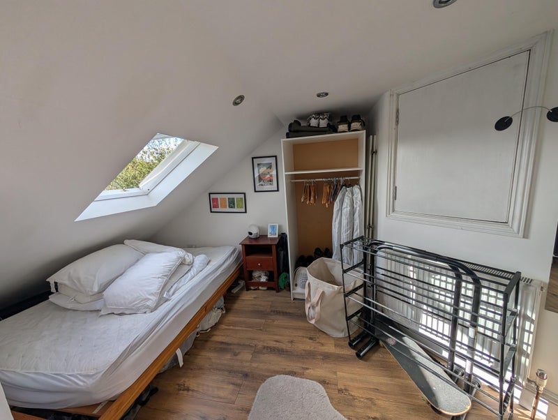 Room Meeson Street in Greater London