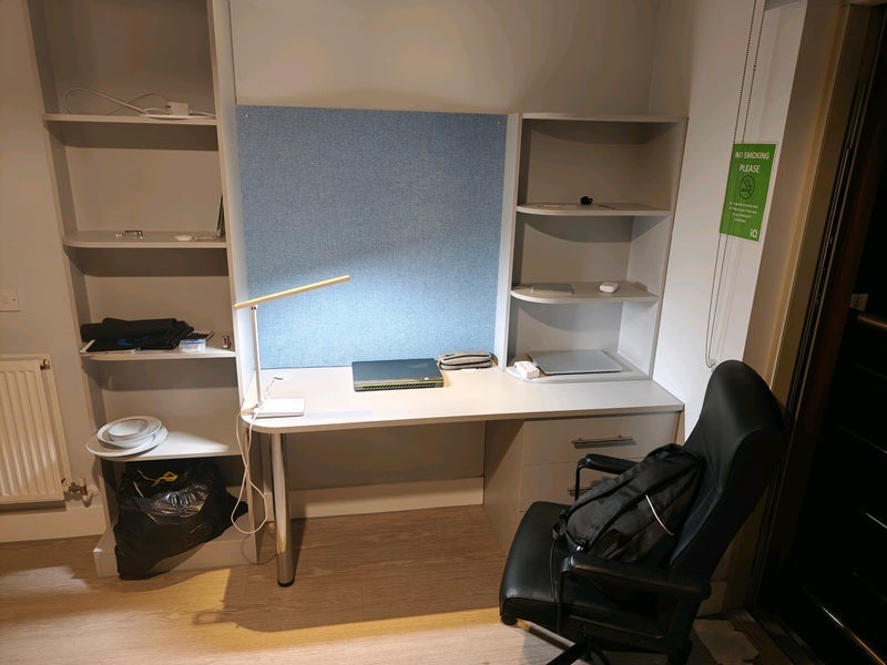 Room Kingsland Road in Greater London