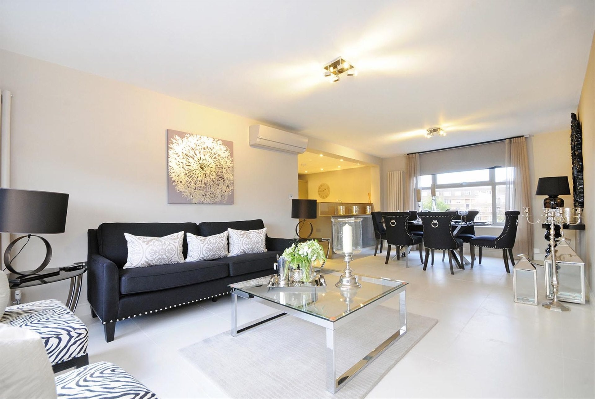 Flat Finchley Road in Greater London