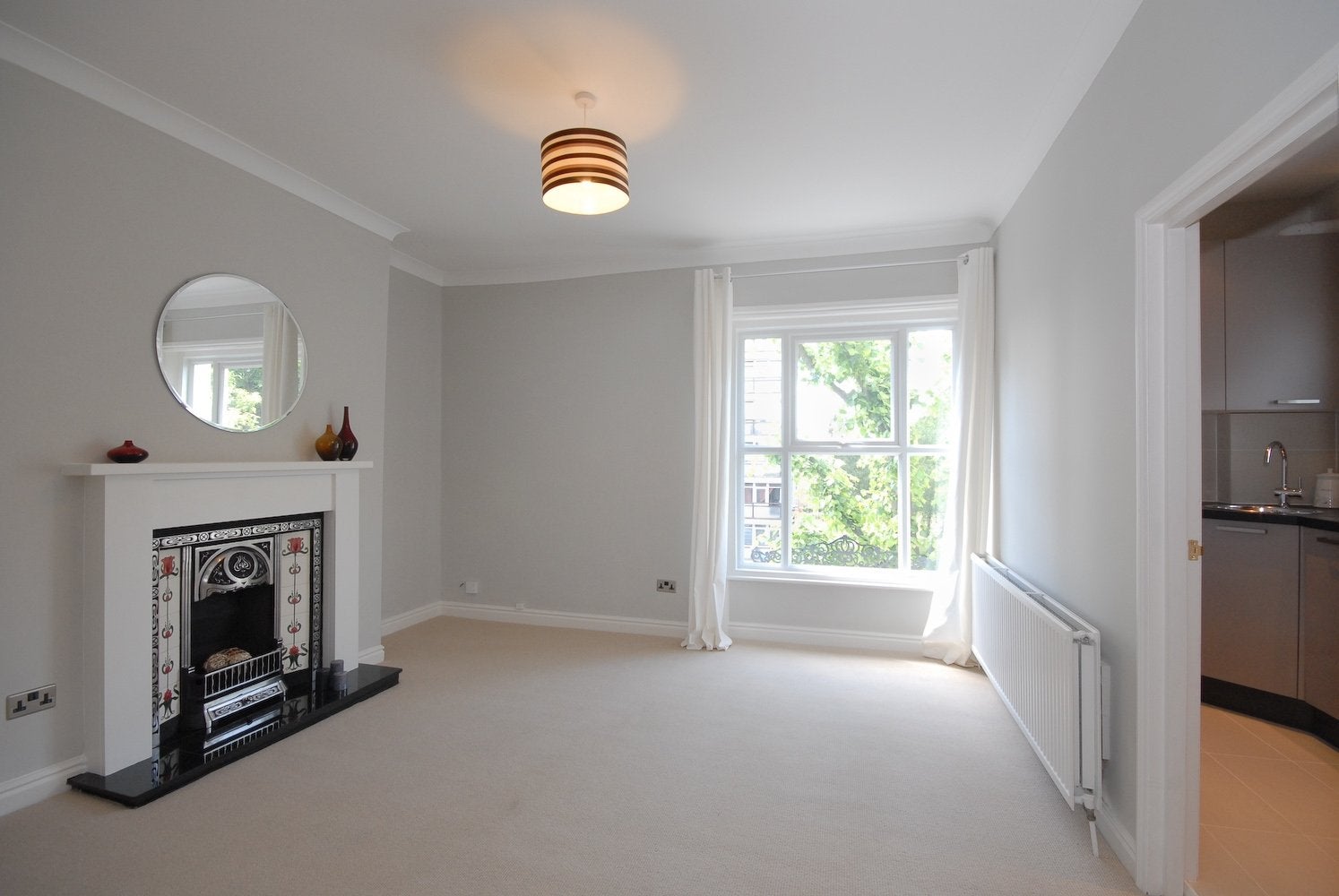Flat Stuart Road in Greater London