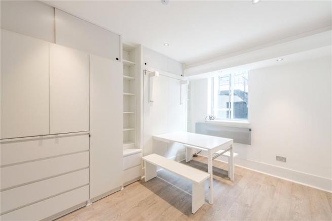 Flat Baker Street in City of Westminster