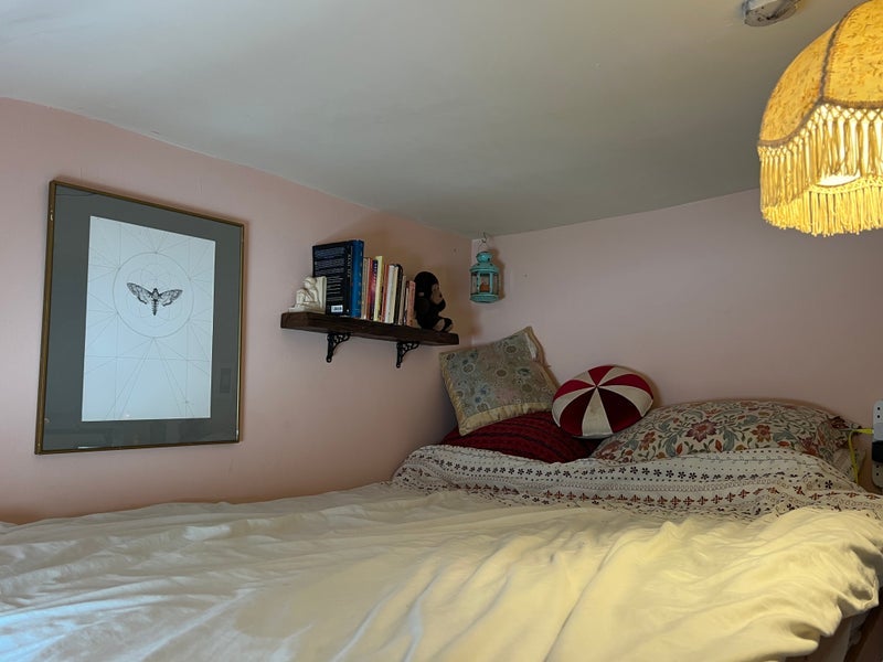 Room Mina Road in Bristol