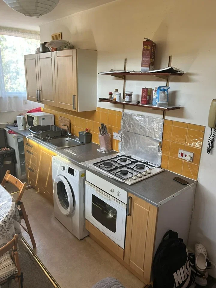 Flat Rodney Road in Greater London
