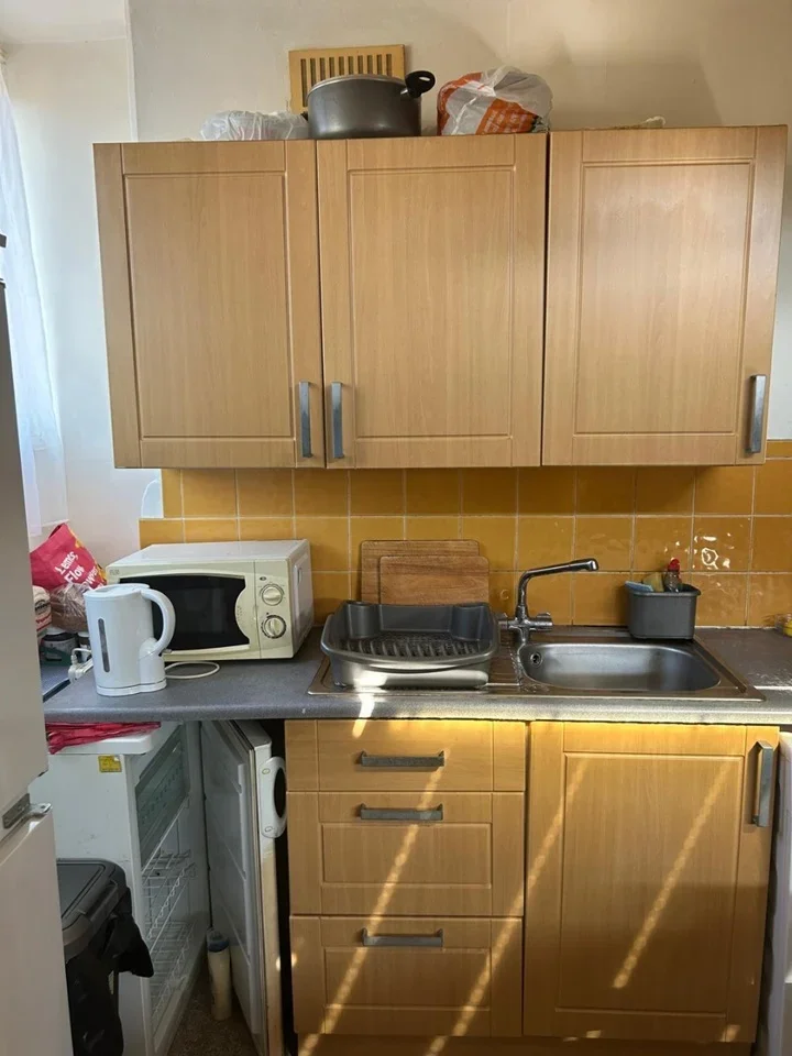 Flat Rodney Road in Greater London
