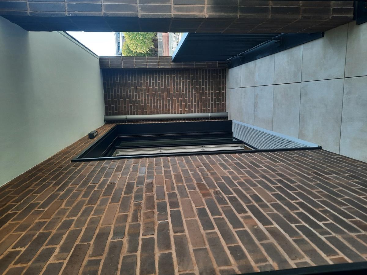 Flat Rue Aristide Briand in Issy-les-Moulineaux