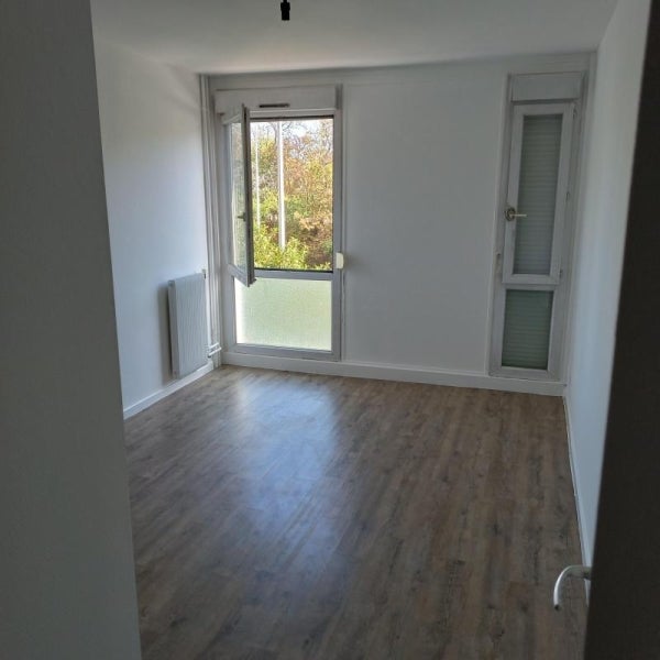Flat Avenue des États Généraux in Échirolles
