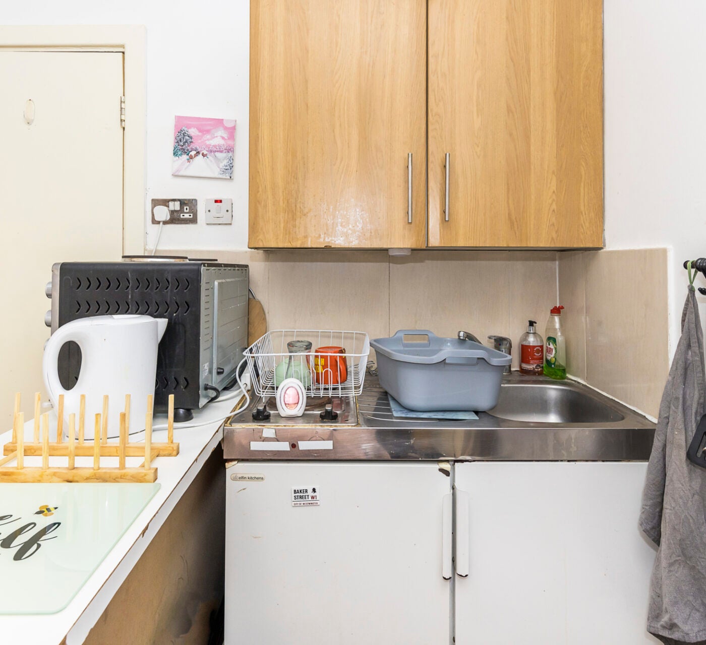 Flat Carleton Road in Greater London