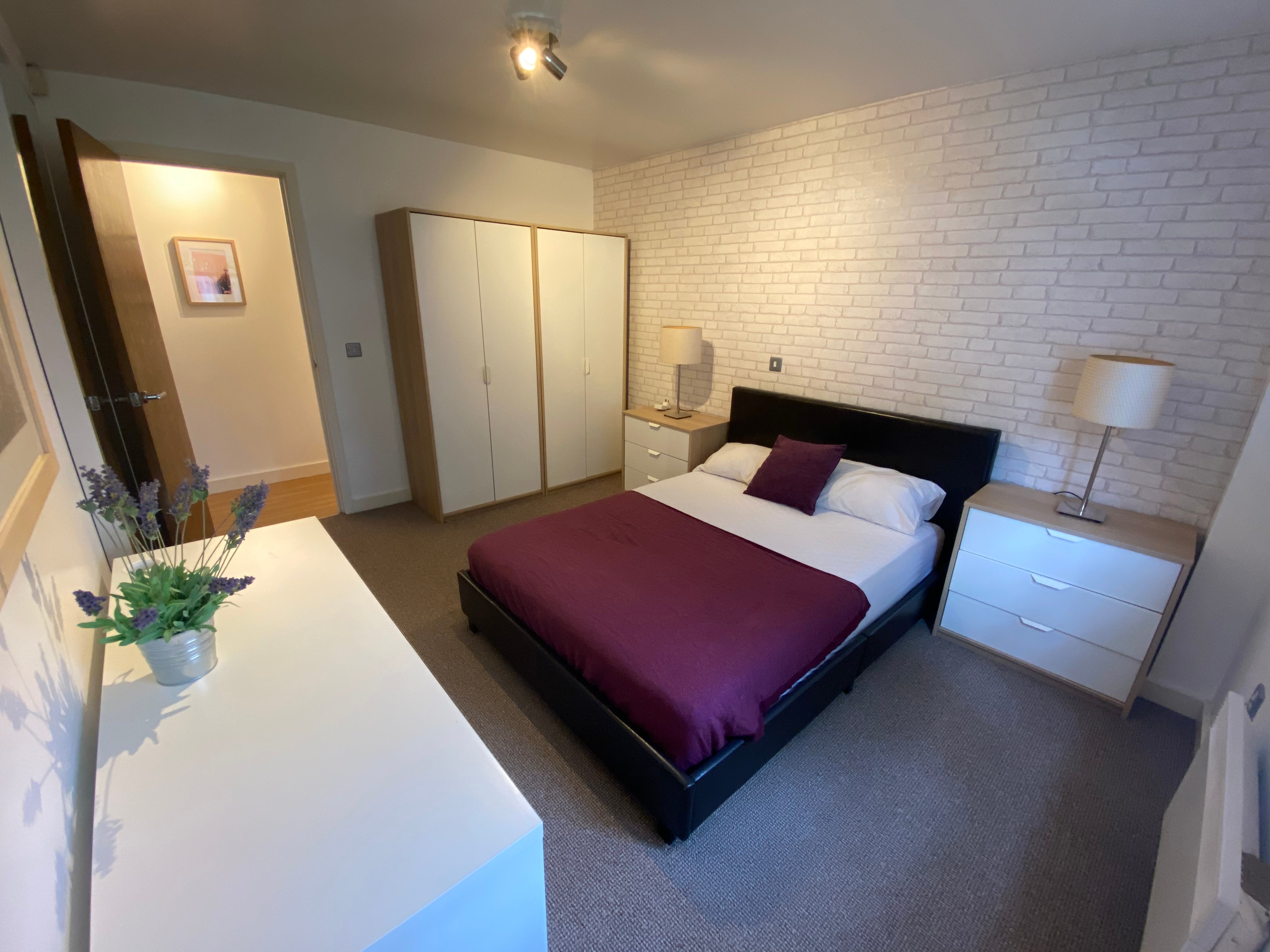 Flat Carisbrooke Road in Birmingham