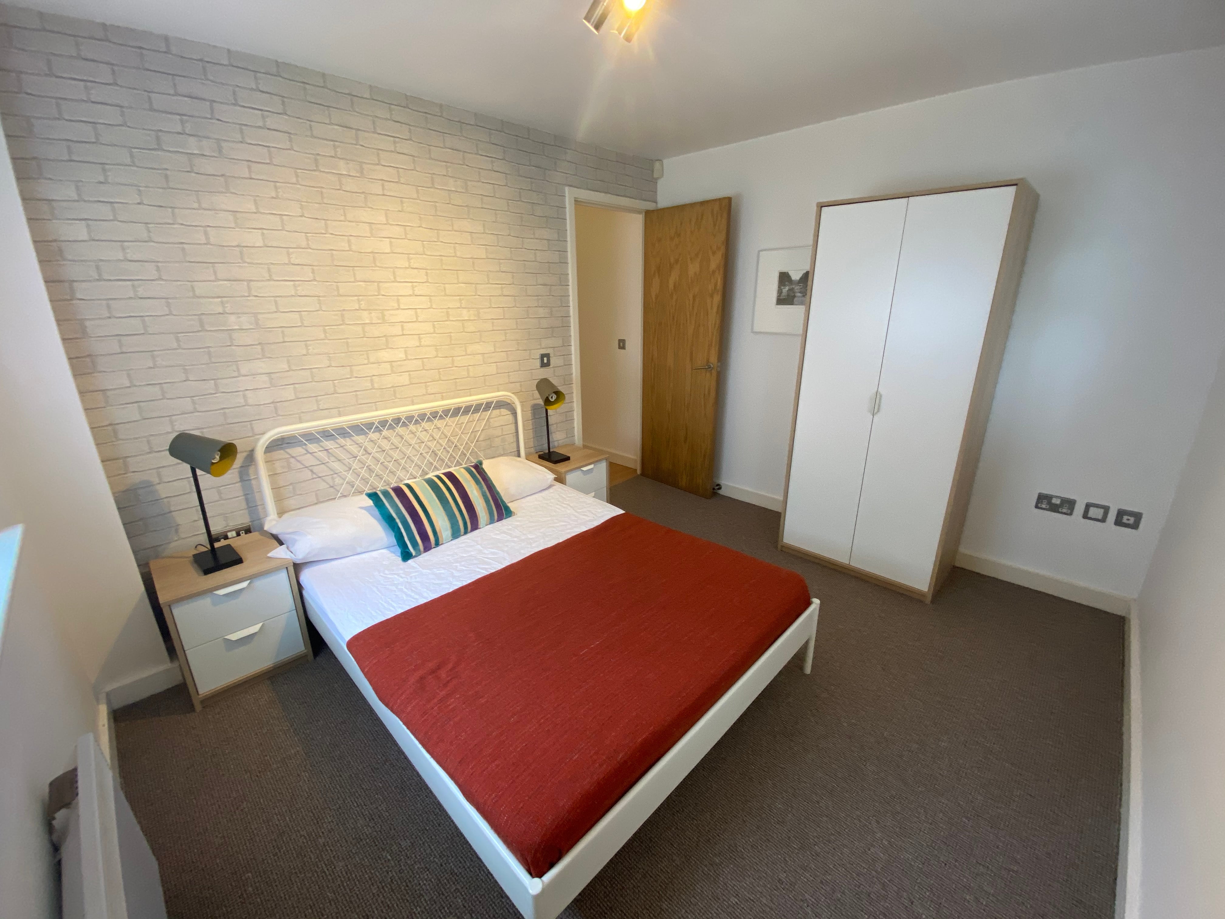 Flat Carisbrooke Road in Birmingham
