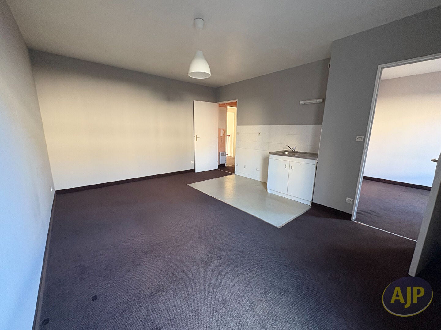 Appartement D 52 à Val-Fouzon
