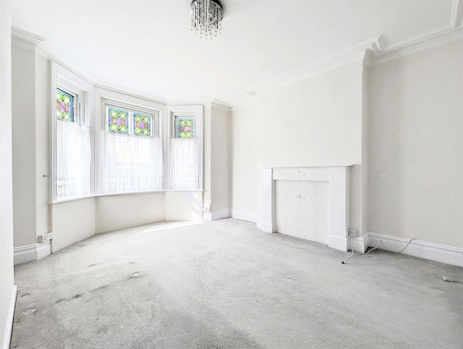 Flat Hurst Road in Horsham